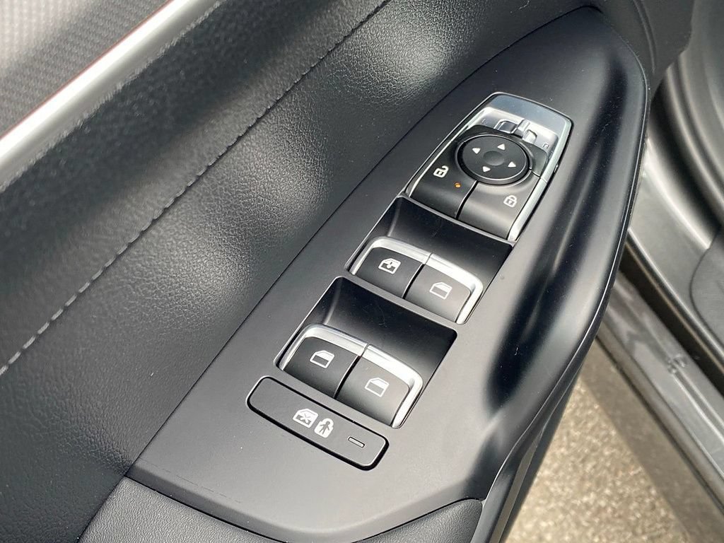 New 2026 Kia K5 LXS FWD image 11