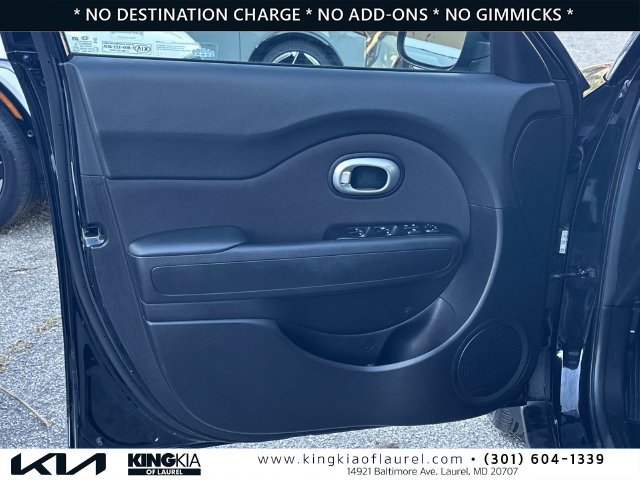 Used 2018 Kia Soul w/ Convenience Package FWD image 19