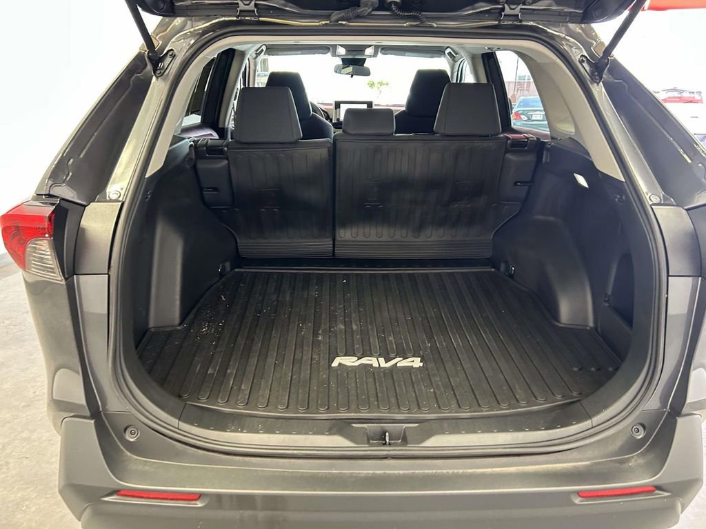 Used 2025 Toyota RAV4 LE FWD image 12