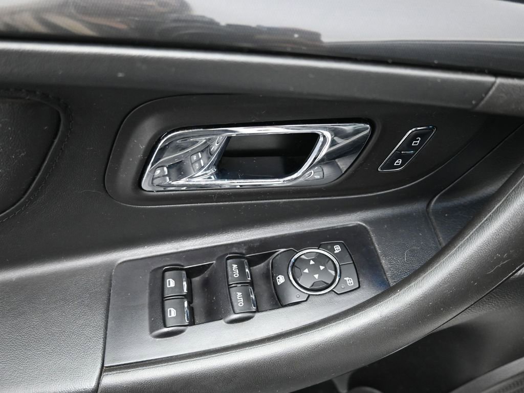 Used 2017 Ford Taurus SHO AWD/4WD image 20