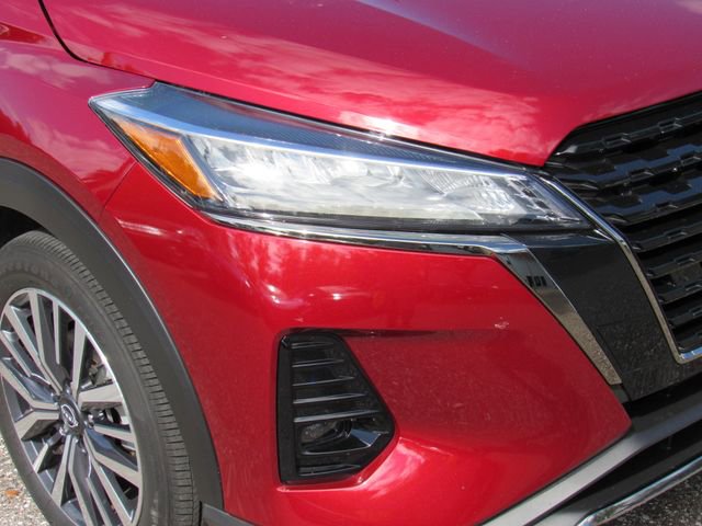 Certified 2024 Nissan Kicks SR w/ SR Premium Package FWD image 9