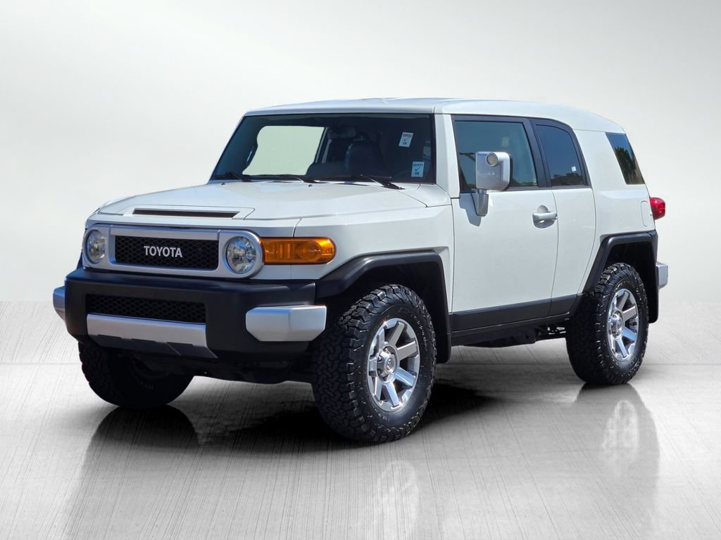 Used 2014 Toyota FJ Cruiser 4WD w/ Upgrade Package image 9