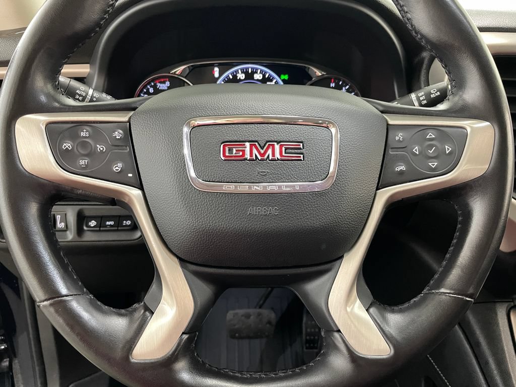 Certified 2022 GMC Acadia Denali w/ Denali Ultimate Package AWD/4WD image 7