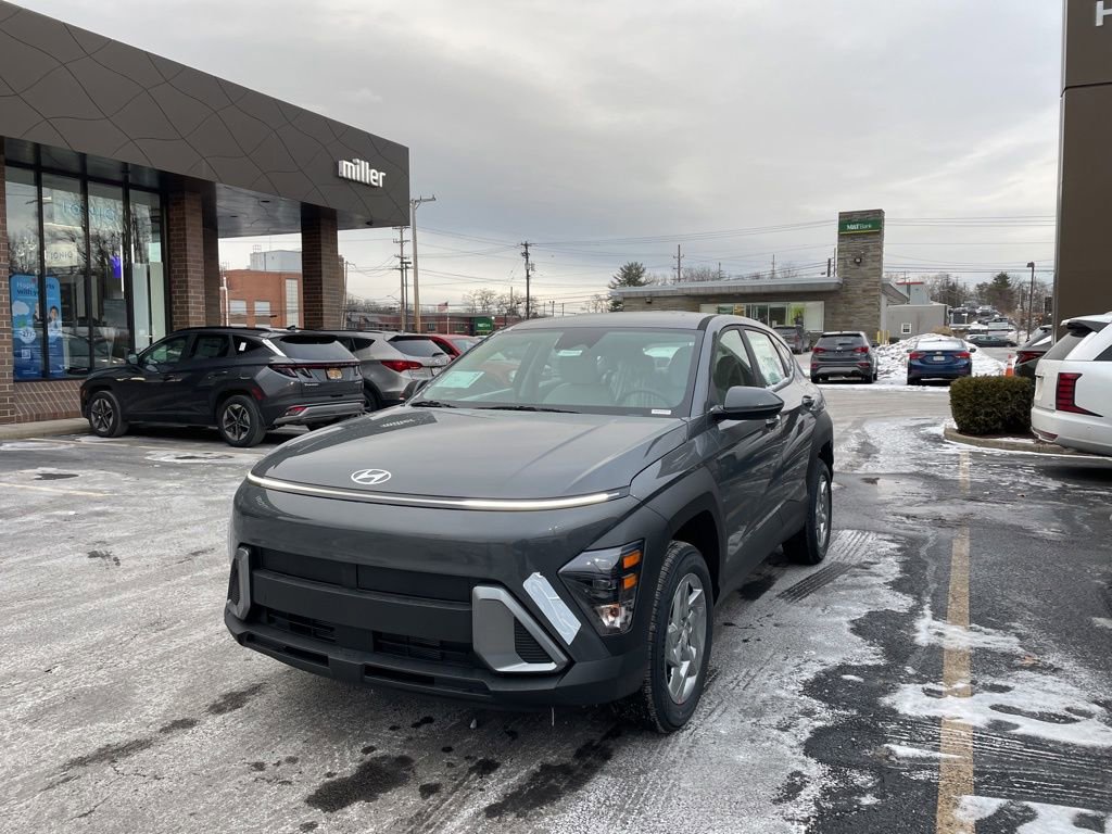 New 2026 Hyundai Kona SE image 1