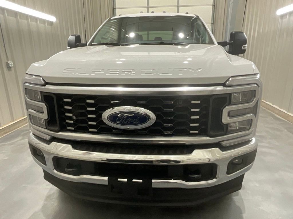 New 2026 Ford F350 XLT w/ XLT Premium Package AWD/4WD image 2