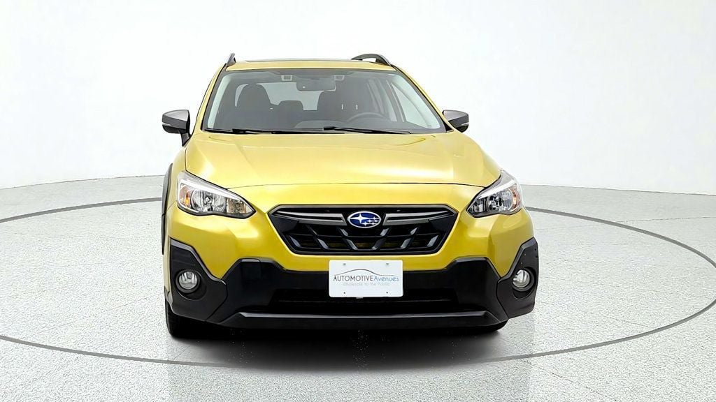 Used 2023 Subaru Crosstrek 2.5i Sport AWD/4WD image 2