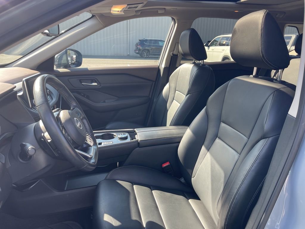 Used 2023 Nissan Rogue SL image 19