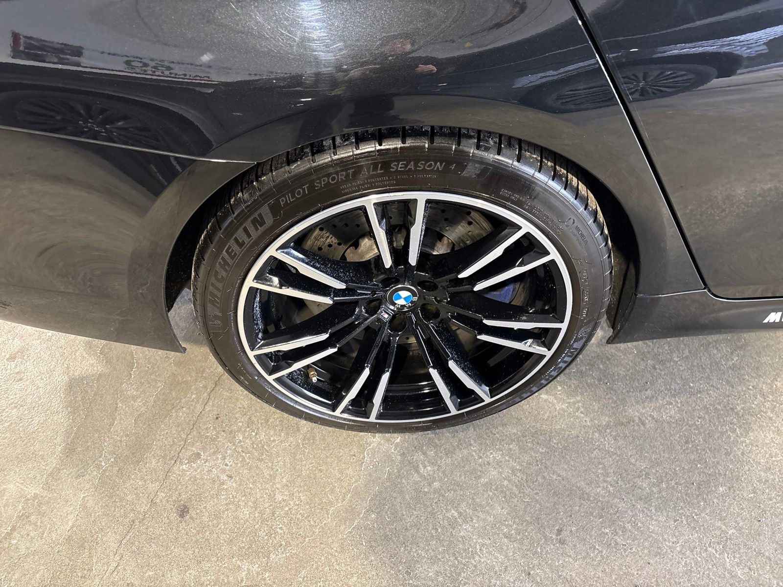 Used 2020 BMW M5 w/ Executive Package image 32