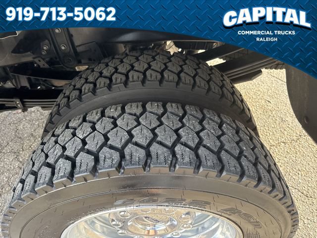 Used 2023 Ford F450 XLT w/ FX4 Off-Road Package image 14