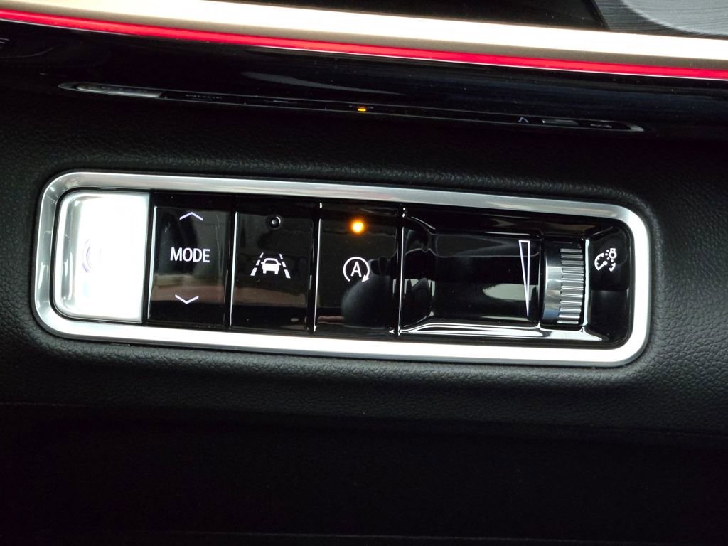 New 2025 Buick Envision Sport Touring image 34