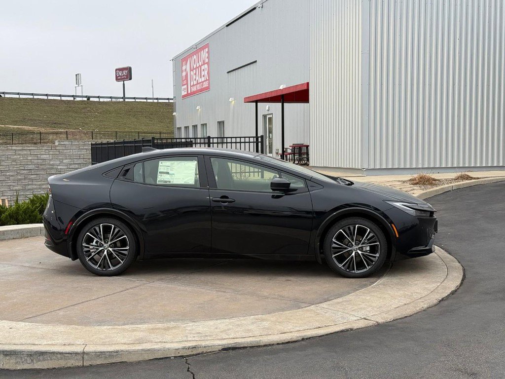 New 2026 Toyota Prius XLE image 2