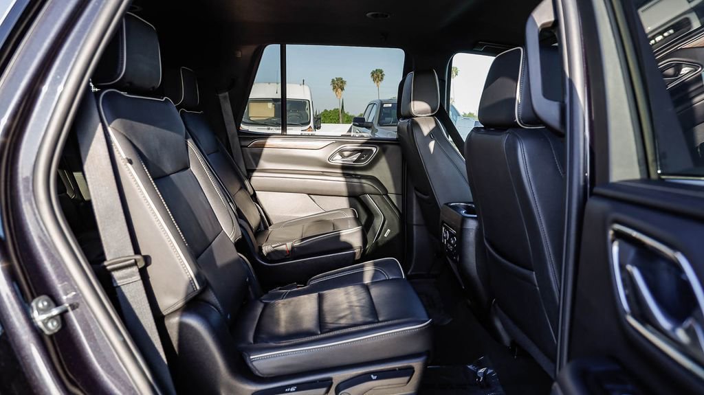 Used 2024 Chevrolet Tahoe Premier RWD image 19