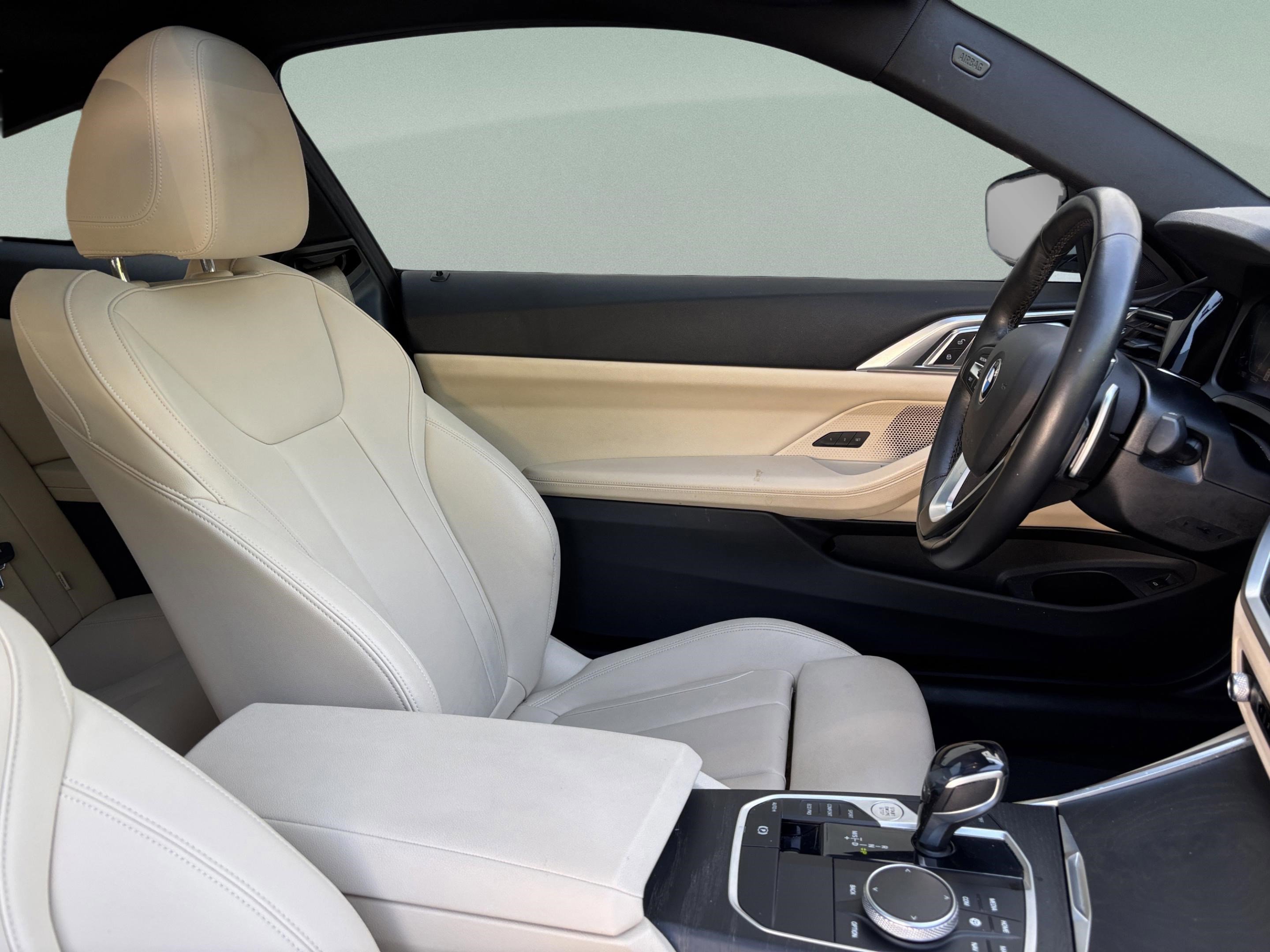 Used 2021 BMW 430i Coupe w/ Convenience Package RWD image 18