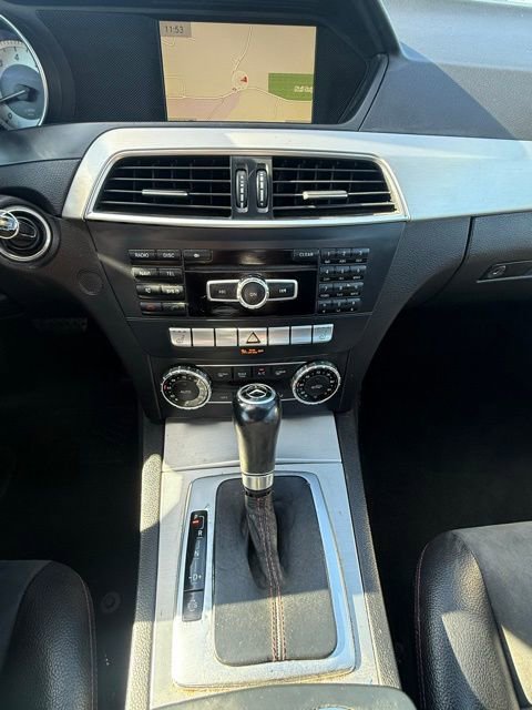 Used 2013 Mercedes-Benz C 250 Sedan image 24