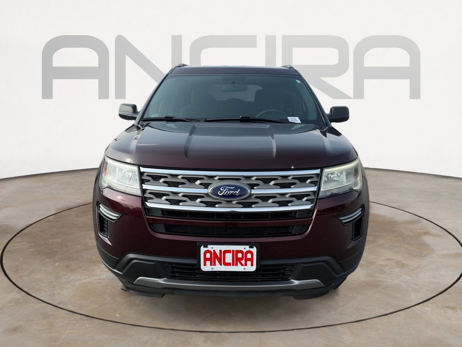 Used 2018 Ford Explorer XLT FWD image 6