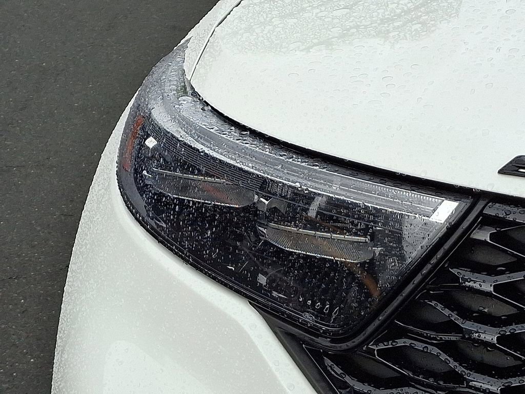 Certified 2022 Ford Explorer ST w/ Equipment Group 401A image 8