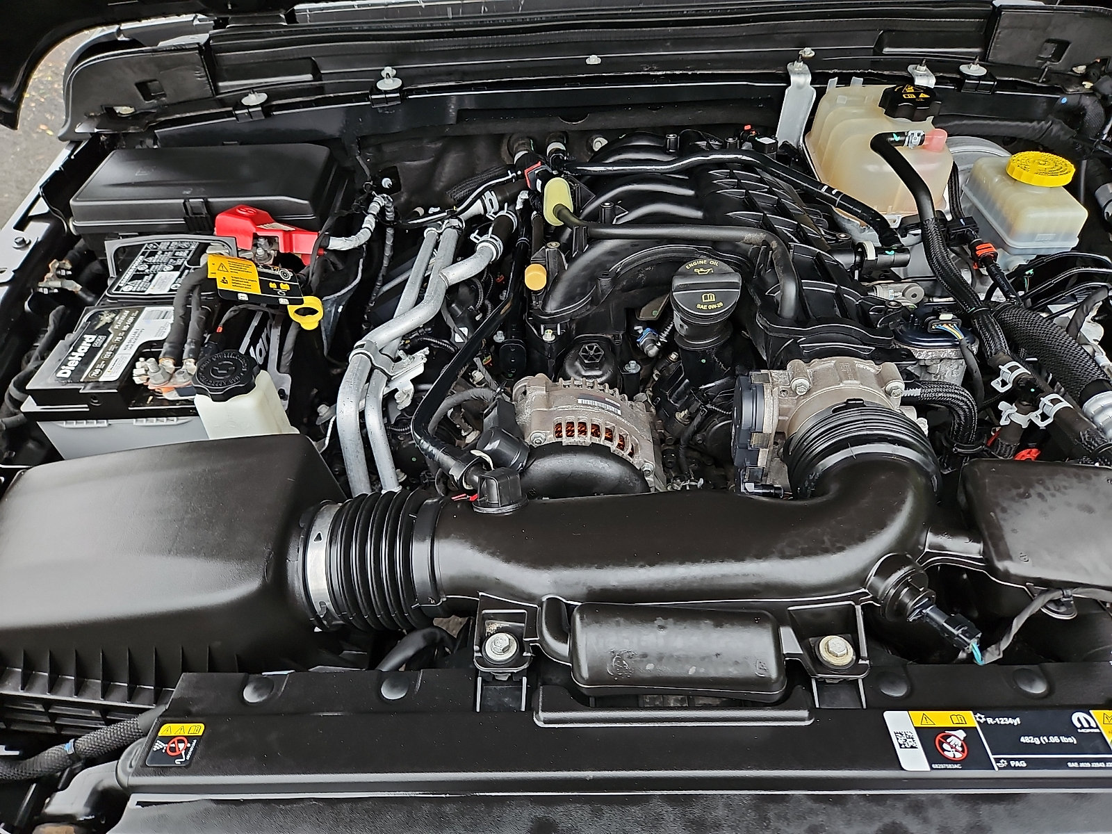 Used 2022 Jeep Wrangler Sport AWD/4WD image 27