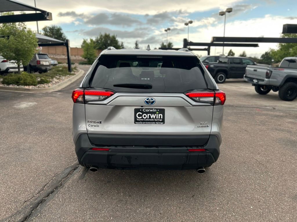 Used 2024 Toyota RAV4 XLE image 8