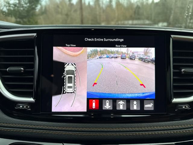 Used 2021 Chrysler Pacifica Pinnacle image 26