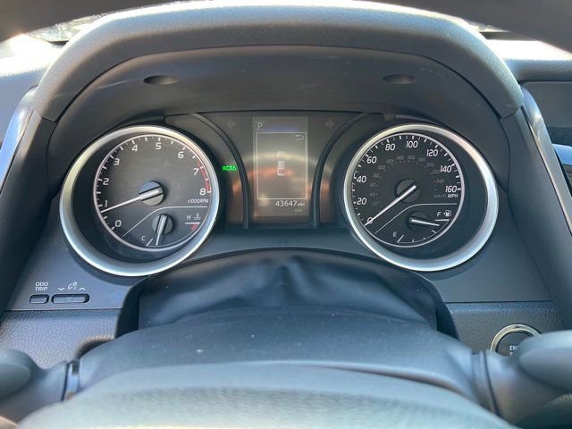 Used 2023 Toyota Camry LE w/ Convenience Package image 17