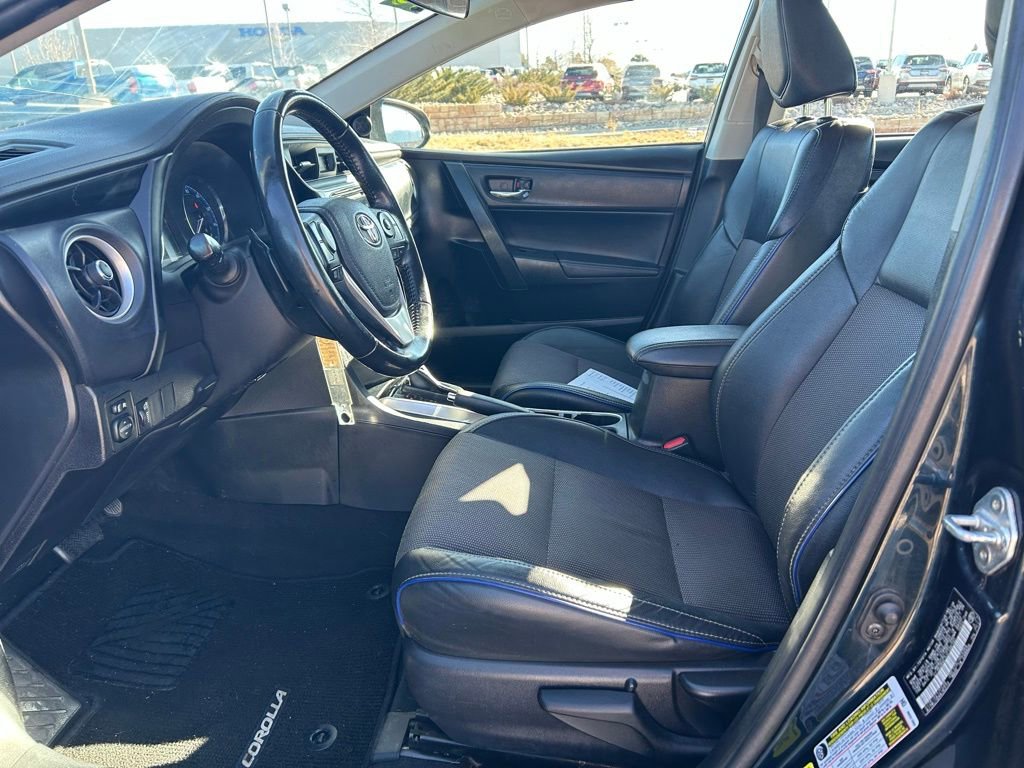 Used 2018 Toyota Corolla SE image 24