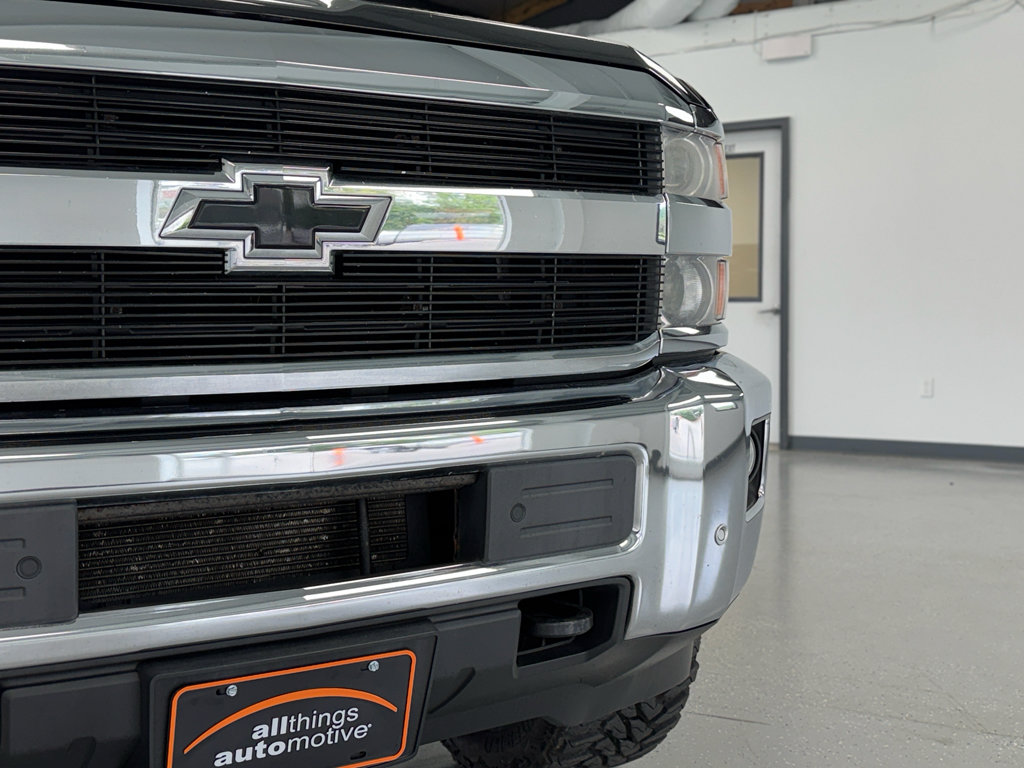 Used 2015 Chevrolet Silverado 2500 LTZ w/ Duramax Plus Package AWD/4WD image 10