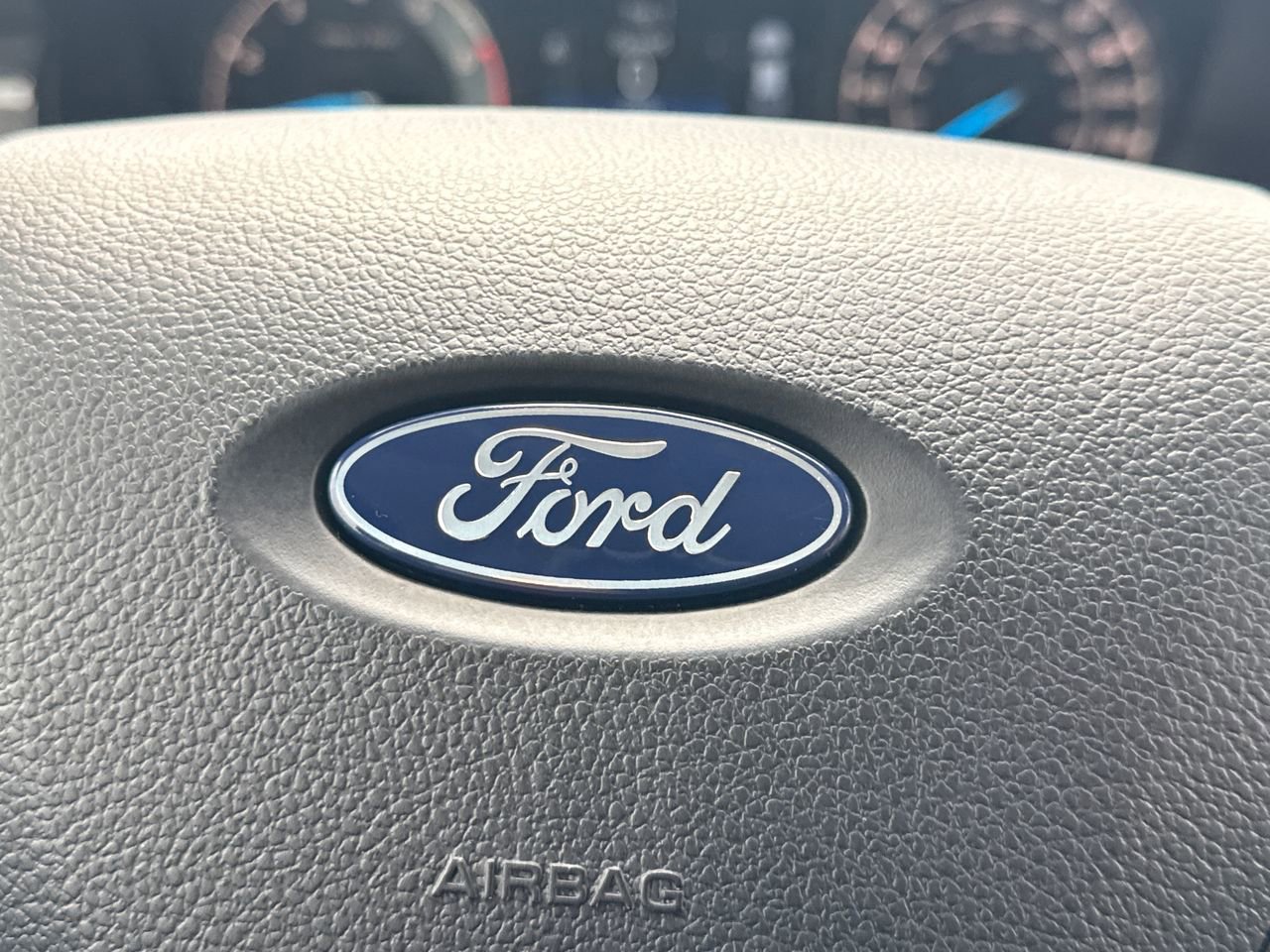 Used 2023 Ford Ranger Lariat w/ Trailer Tow Package image 30