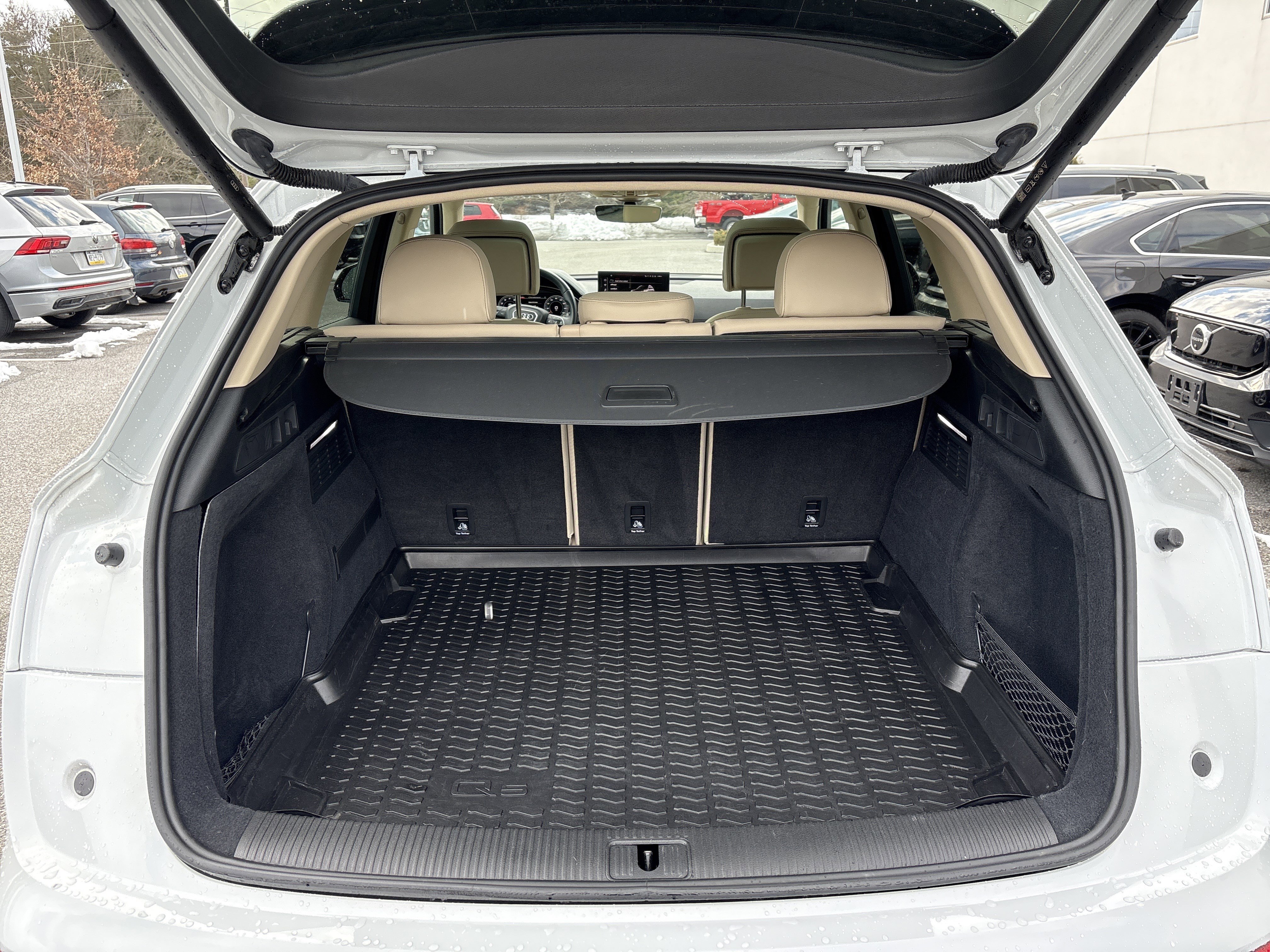 Used 2021 Audi Q5 Premium Plus w/ Premium Plus Package image 26