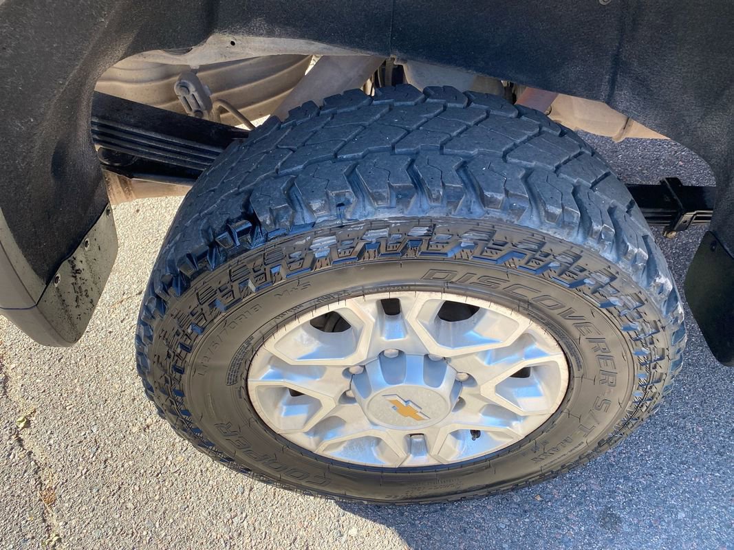 Used 2023 Chevrolet Silverado 2500 LT w/ Convenience Package image 15