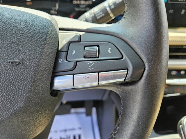 Certified 2025 Cadillac XT4 Premium Luxury image 22