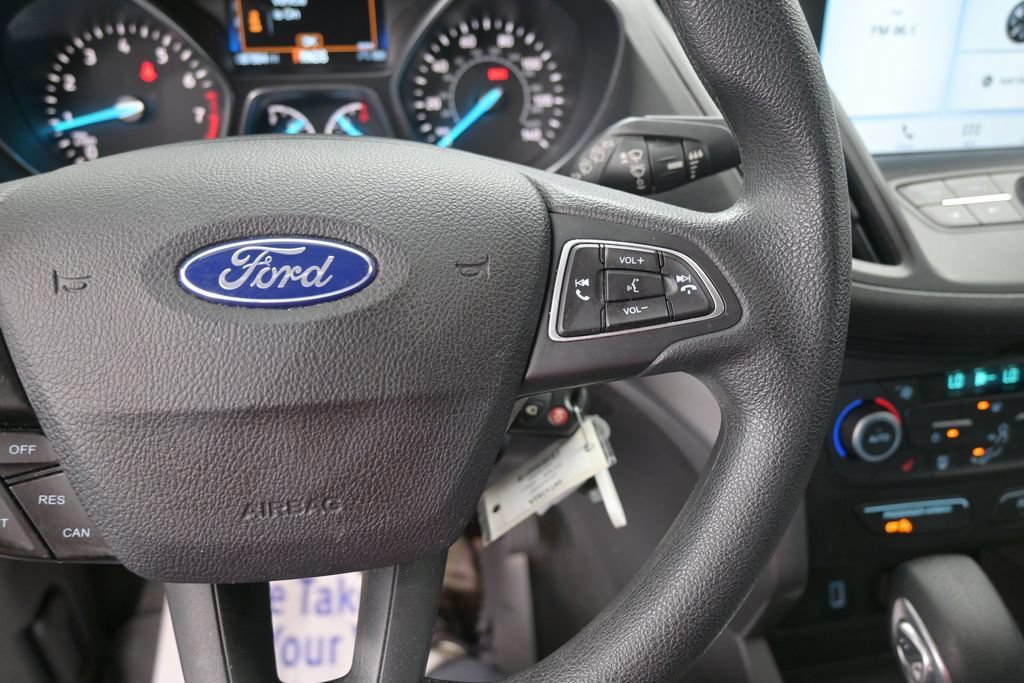 Used 2018 Ford Escape SE w/ SE Sync 3 Package FWD image 37