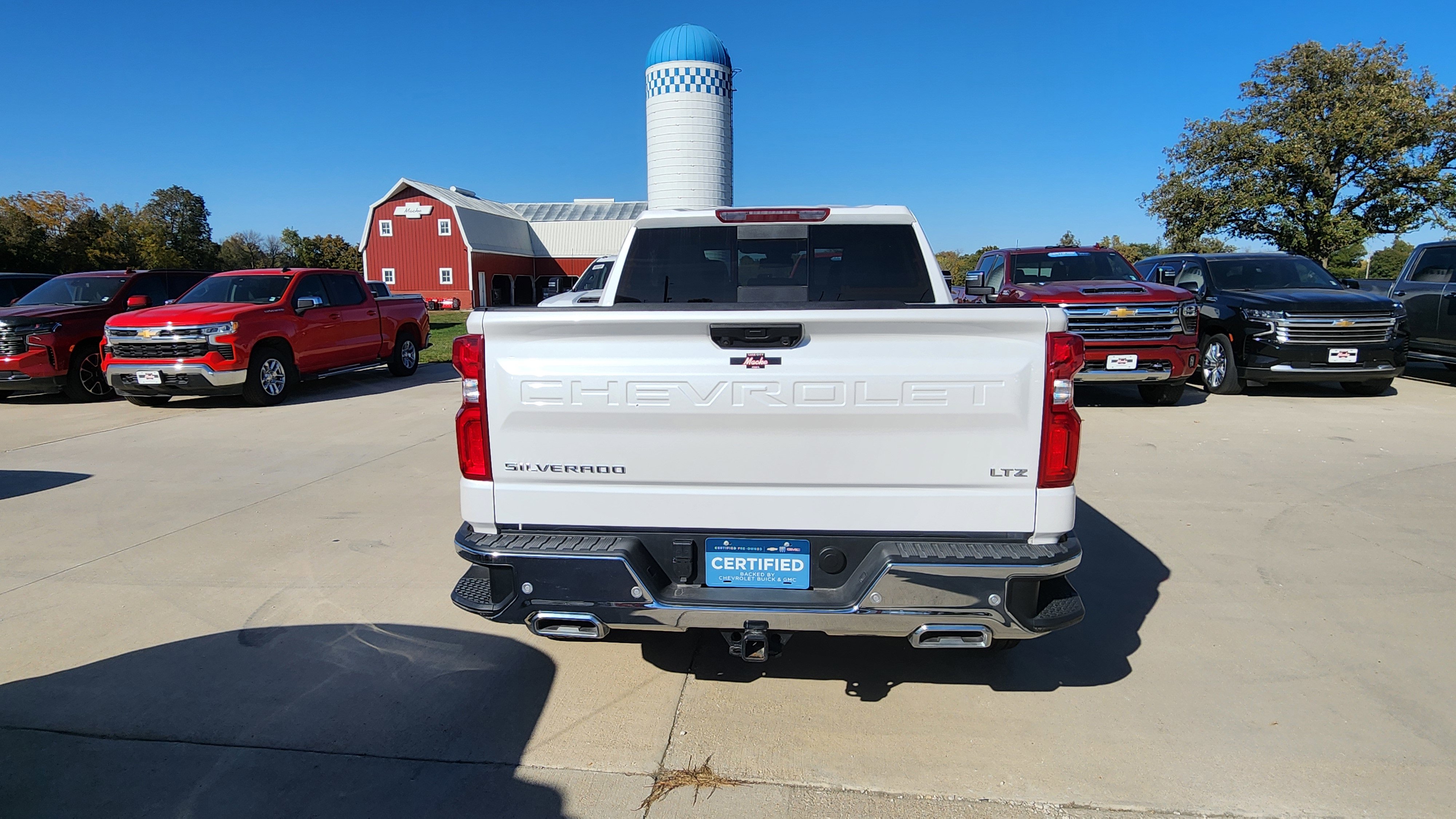 Certified 2025 Chevrolet Silverado 1500 LTZ w/ LTZ Convenience Package II image 5