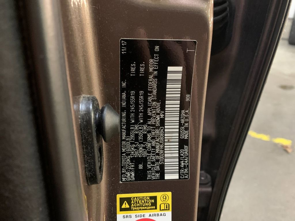 Used 2018 Toyota Highlander Limited image 37