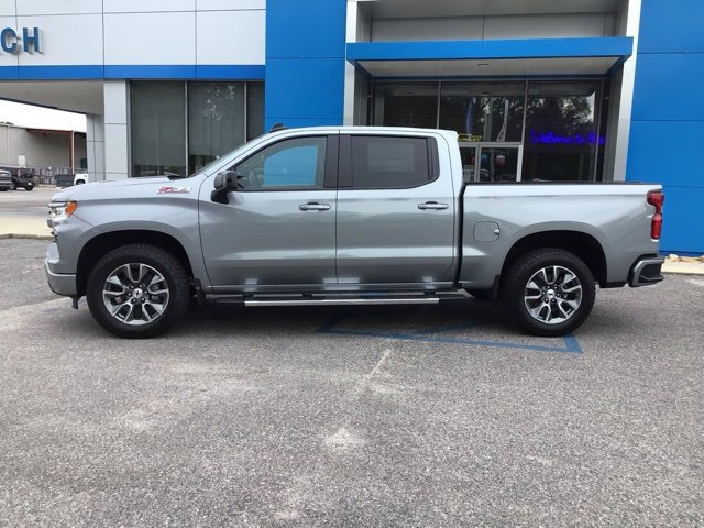 New 2026 Chevrolet Silverado 1500 RST image 3