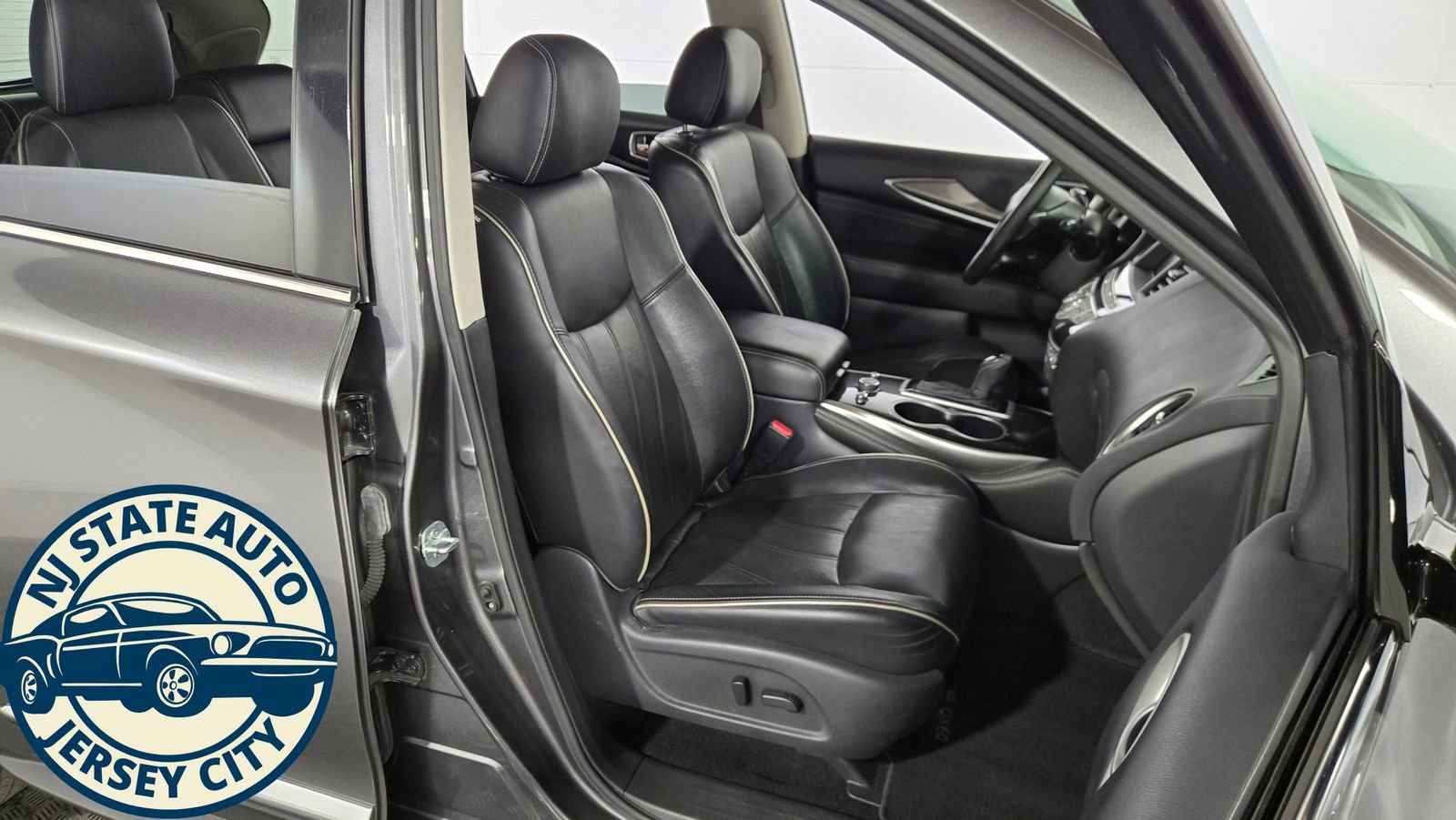 Used 2017 INFINITI QX60 FWD w/ Premium Plus Package image 41