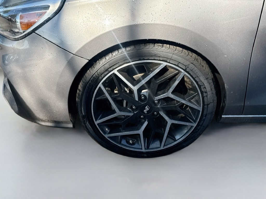 Used 2020 Hyundai Elantra GT N Line FWD image 29