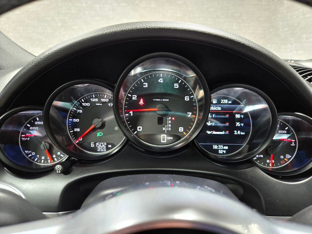 Used 2018 Porsche Cayenne image 17