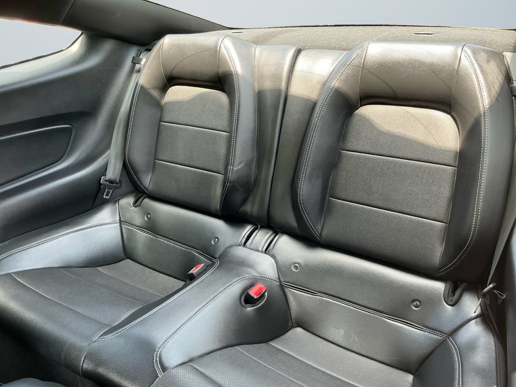 Used 2020 Ford Mustang GT Premium w/ Black Accent Package RWD image 14