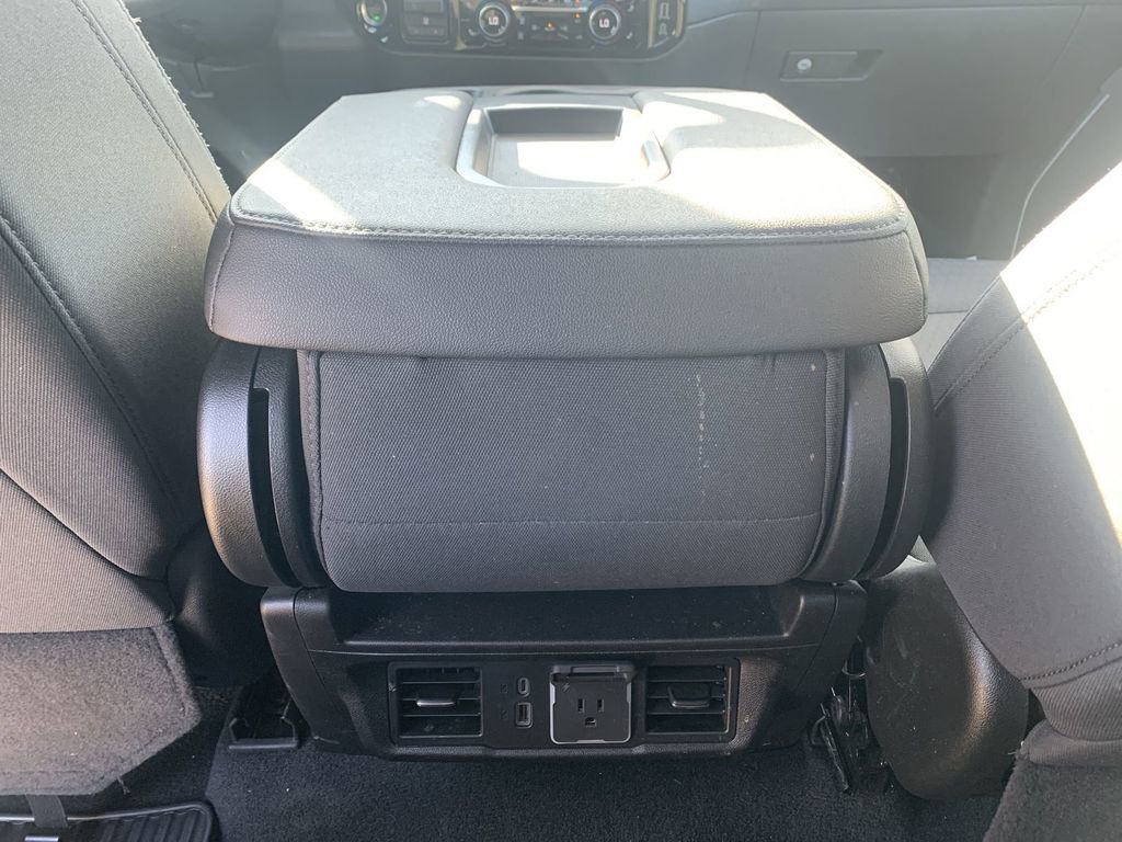 Certified 2025 Chevrolet Silverado 2500 LT w/ Convenience Package image 20