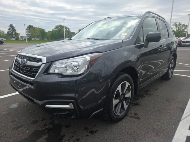 Used 2017 Subaru Forester 2.5i Premium w/ All-Weather Package AWD/4WD image 2