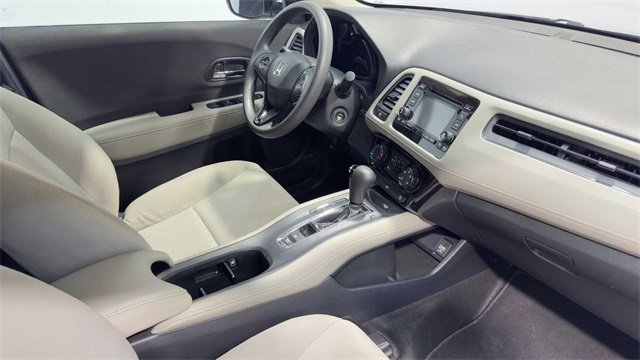 Used 2022 Honda HR-V LX image 11