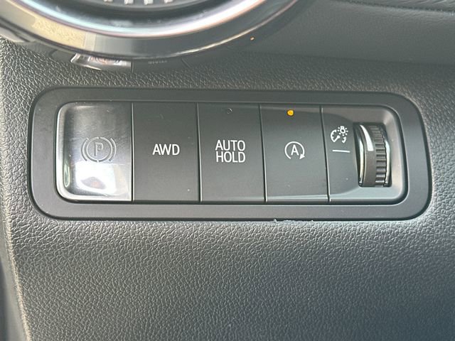 Used 2025 Chevrolet Equinox LT w/ Safety and Technology Package image 24