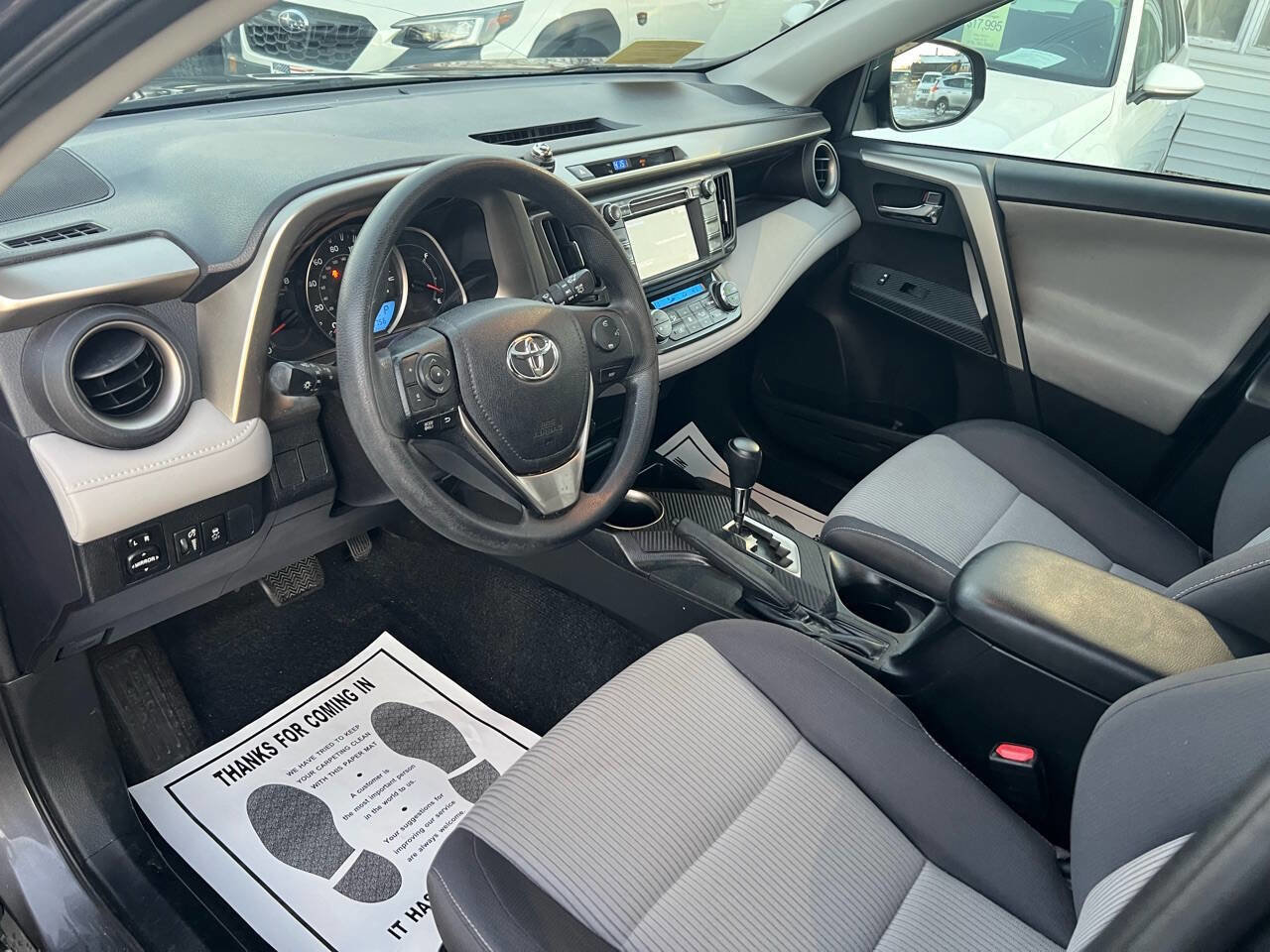 Used 2015 Toyota RAV4 XLE image 21