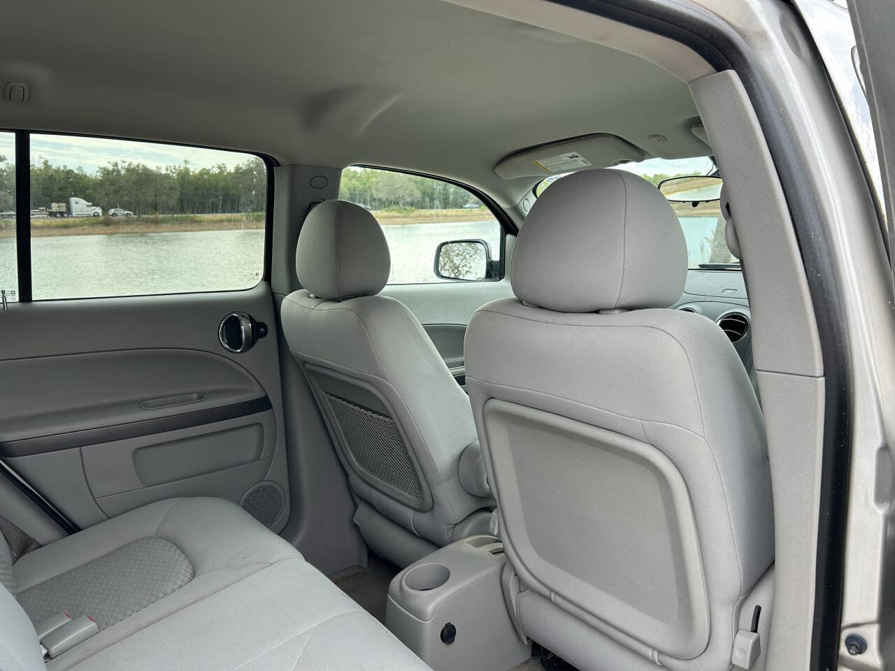 Used 2007 Chevrolet HHR LS image 24