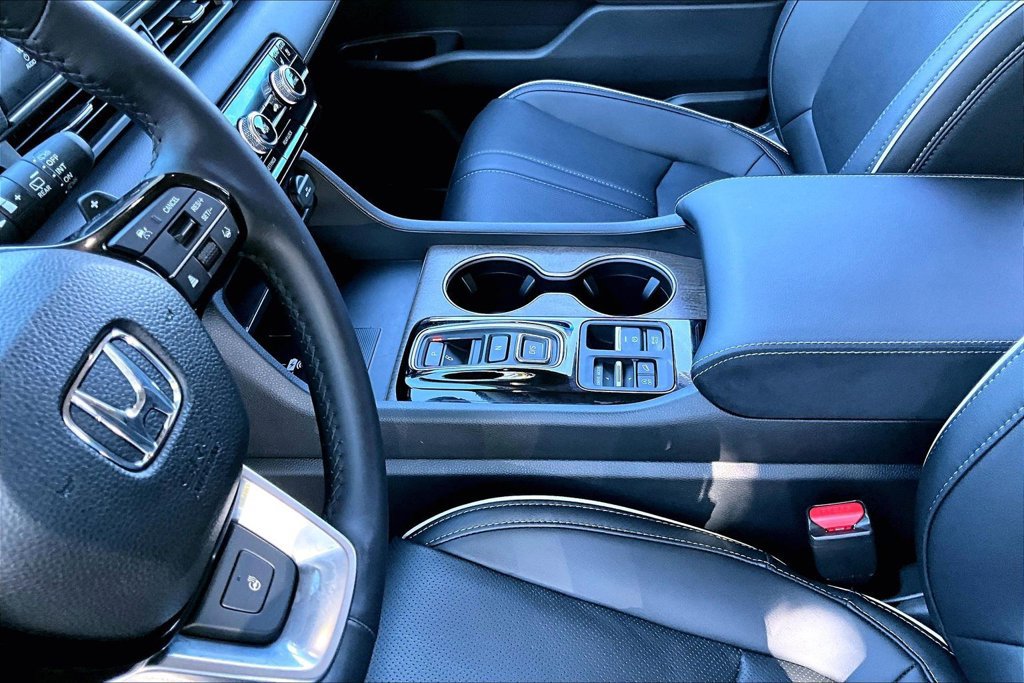 Certified 2026 Honda Pilot Elite image 13