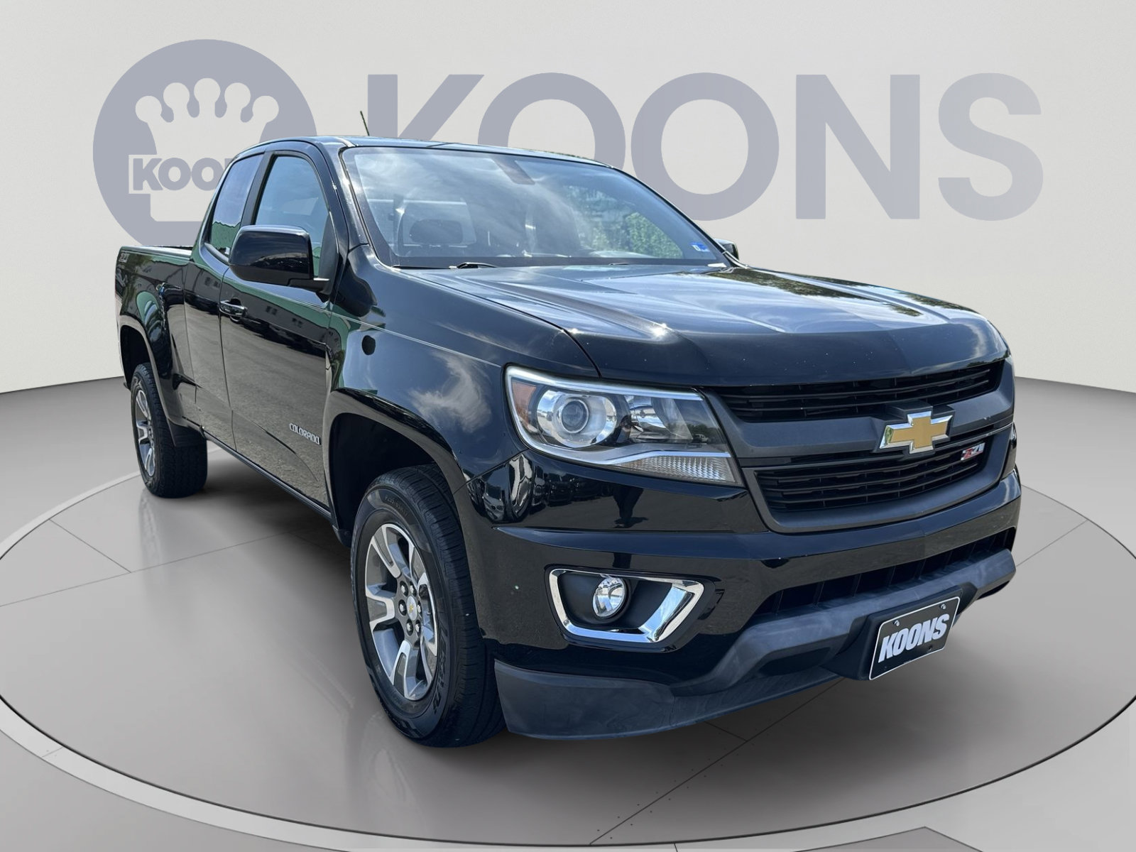 Used 2020 Chevrolet Colorado Z71 AWD/4WD image 2