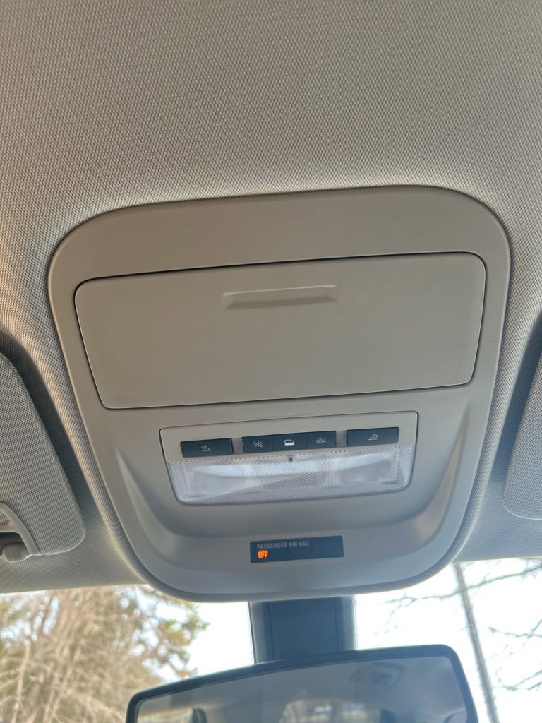 Used 2016 Chevrolet Colorado LT w/ LT Convenience Package image 17