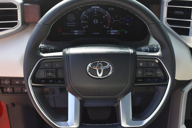 Used 2024 Toyota Sequoia Capstone AWD/4WD image 23