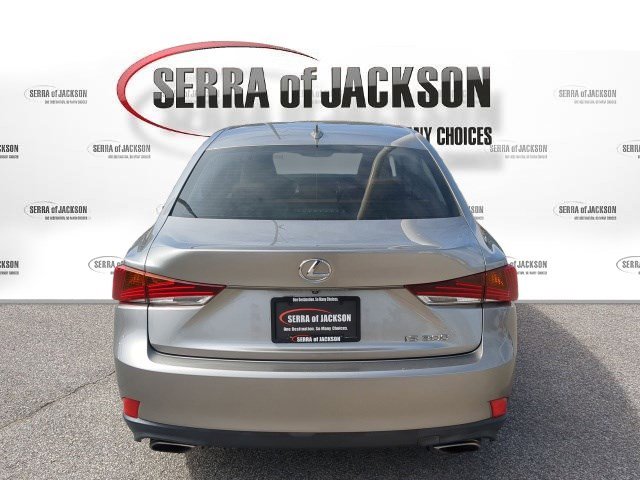 Used 2018 Lexus IS 300 w/ Accessory Package 2 RWD image 7