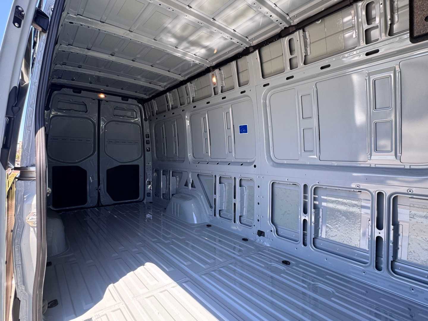 New 2026 Mercedes-Benz Sprinter 2500 image 17